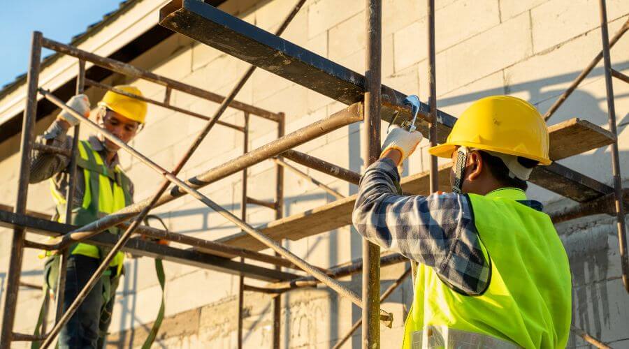 Expert new roof installation services in Scroggins, TX
